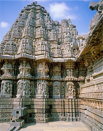 simsearch:862-06825811,k - Asia, India, Southern Karnataka, Somnathpur, Kesava Temple, near Mysore.   Detail of the carvings on the exterior of the temple. Photographie de stock - Rights-Managed, Code: 862-06825820