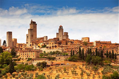 san gimignano in tuscany - Italy, Tuscany, San Gimignano. Landscape of historical town and surroundings. (UNESCO) Stock Photo - Rights-Managed, Code: 862-06825962