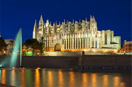 palma de mallorca cathedral - Cathedral La Seu, Palma de Mallorca, Majorca Balearics, Spain Photographie de stock - Rights-Managed, Code: 862-06826189