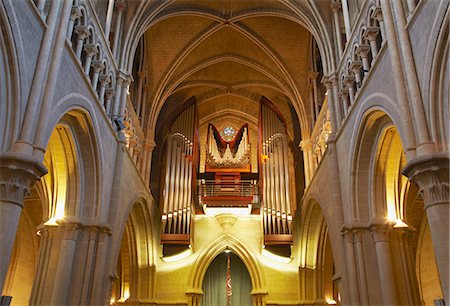 Organ inside Lausanne Cathedral, Lausanne, Vaud, Switzerland Foto de stock - Con derechos protegidos, Código: 862-06826233