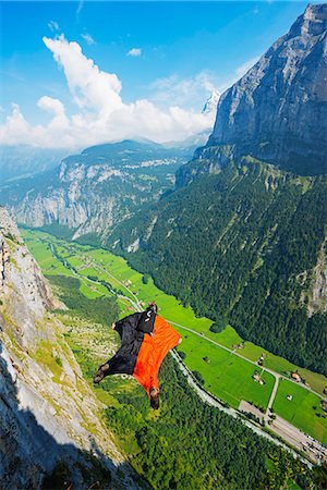 fall sports - Europe, Swiss Alps, Switzerland, Bernese Oberland, Swiss Alps Jungfrau-Aletsch, Unesco World Heritage site, base jumping above Lauterbrunnen valley Stock Photo - Rights-Managed, Code: 862-06826264