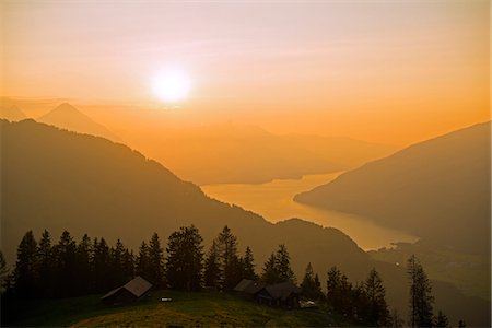 Europe, Swiss Alps, Switzerland, Bernese Oberland, Swiss Alps Jungfrau-Aletsch, Unesco World Heritage site, view of Lake Interlaken from Schynige Platte Photographie de stock - Rights-Managed, Code: 862-06826274