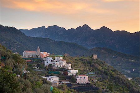 ravello - Italy, Campagnia, Amalfi Coast, Ravello. Views from the town of Ravello. Foto de stock - Con derechos protegidos, Código: 862-07495953