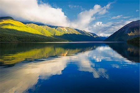 Lake Rotoiti, Nelson Lakes National Park, New Zealand, Foto de stock - Con derechos protegidos, Código: 862-07496239