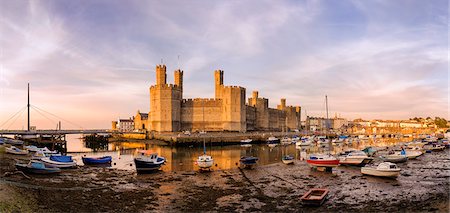 Europe, United Kingdom, Wales, Caernarfon Castle Foto de stock - Con derechos protegidos, Código: 862-07650721