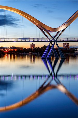 Europe, United Kingdom, England, Stock On Tees, Infinity Bridge Photographie de stock - Rights-Managed, Code: 862-07689934