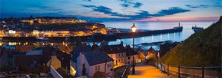 United Kingdom, England, North Yorkshire, Whitby. The harbour at dusk from the 199 Steps. Stockbilder - Lizenzpflichtiges, Bildnummer: 862-07689958