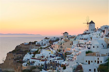 Sunset in Oia, Santorini, Cyclades, Greeced Foto de stock - Con derechos protegidos, Código: 862-07690040