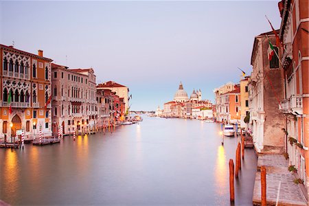 Italy, Veneto, Venice. The Grand Canal and church of Santa Maria della Salute in the background. UNESCO. Stockbilder - Lizenzpflichtiges, Bildnummer: 862-07690107