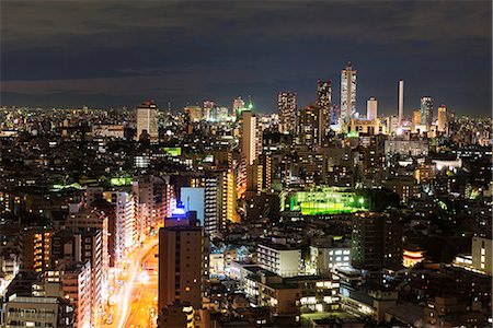 simsearch:862-07690308,k - Asia, Japan, Honshu, Tokyo, Ikebukuro, city skyline Foto de stock - Direito Controlado, Número: 862-07690284