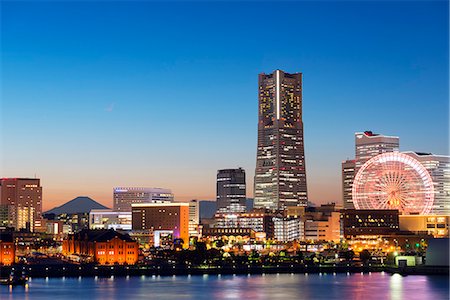 Asia, Japan, Honshu, Yokohama Bay, city skyline and Mt Fuji, Landmark Tower Stock Photo - Rights-Managed, Code: 862-07690311