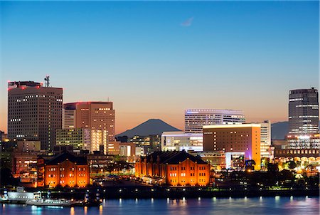 red brick building - Asia, Japan, Honshu, Yokohama Bay, city skyline and Mt Fuji Stock Photo - Rights-Managed, Code: 862-07690312