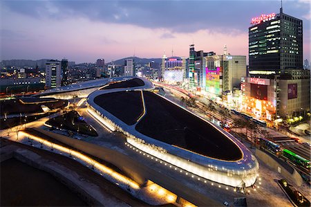 seoul street city - Asia, Republic of Korea, South Korea, Seoul, Dongdaemun Design Plaza Stock Photo - Rights-Managed, Code: 862-07690755