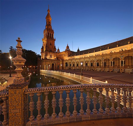 seville spain - The Plaza de Espana is a plaza located in the Maria Luisa Park, in Seville, Spain Stock Photo - Rights-Managed, Code: 862-07690850