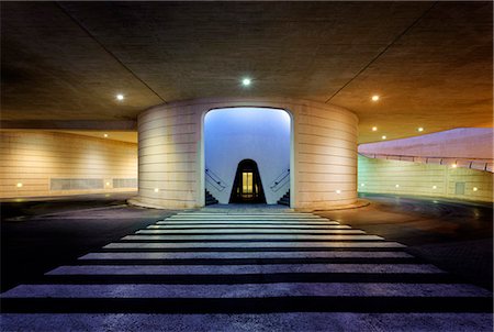 souterrain - Europe, Spain, Valencia, City of Arts and Sciences Photographie de stock - Rights-Managed, Code: 862-07690903