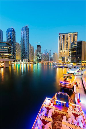 simsearch:6102-08120478,k - Middle East, United Arab Emirates, Dubai, Dubai Marina buildings Stock Photo - Rights-Managed, Code: 862-07690925