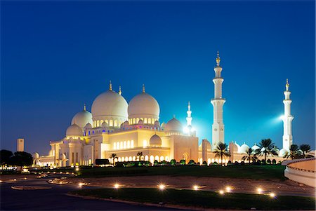 Middle East, United Arab Emirates, Abu Dhabi, Sheikh Zayed Grand Mosque Stockbilder - Lizenzpflichtiges, Bildnummer: 862-07690929