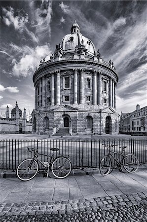 european buildings black and white - Europe, United Kingom, England, Oxfordshire, Oxford, Radcliffe Camera Stock Photo - Rights-Managed, Code: 862-07909654