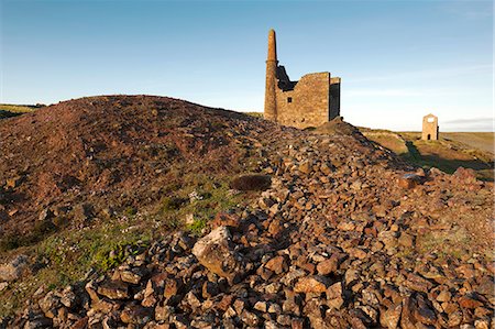 simsearch:862-03710966,k - Old Tin mine workings, Botallack, Pendeen,Cornwall, England Photographie de stock - Rights-Managed, Code: 862-07909671