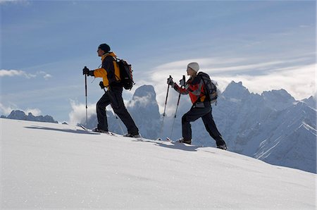 simsearch:862-07910100,k - Snowshoeing, Hochpustertal Valley, Dolomites, South Tyrol, Italy MR Fotografie stock - Rights-Managed, Codice: 862-07910056