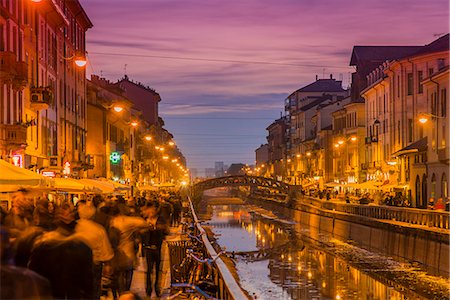 Naviglio Grande canal, Milan, Lombardy, Italy Foto de stock - Con derechos protegidos, Código: 862-07910050