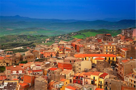 Italy, Sicily, Enna. Overview of Enna Stock Photo - Rights-Managed, Code: 862-07910113