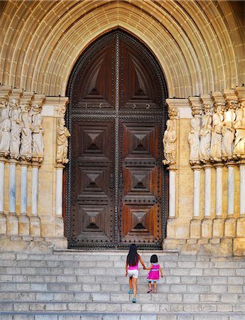 evora - Portugal, Alentejo, Evora, Evora cathedral, girls walking up steps   (MR) Stock Photo - Rights-Managed, Code: 862-07910478