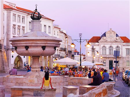 Portugal, Alentejo, Evora, Giraldo Square at night Foto de stock - Direito Controlado, Número: 862-07910481