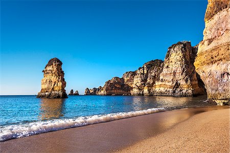 simsearch:862-07910540,k - Beach, Praia Dona Ana, Lagos, Algarve, Portugal Stock Photo - Rights-Managed, Code: 862-07910612