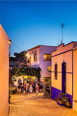 Village street, Aldeia da Pedralva, Costa Vicentina, Algarve, Portugal Stock Photo - Rights-Managed, Code: 862-07910634