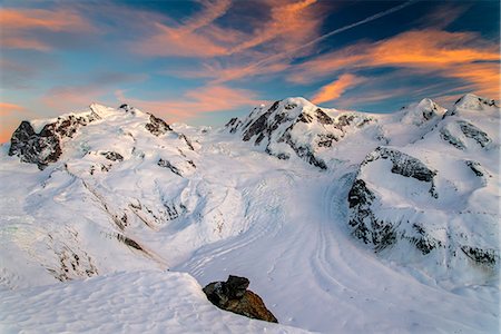 simsearch:862-07910764,k - Monte Rosa and Gorner glacier at sunset, Zermatt, Wallis or Valais, Switzerland Stock Photo - Rights-Managed, Code: 862-07910763