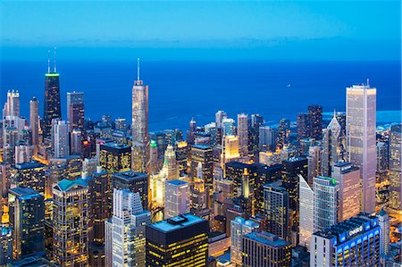 simsearch:841-06616673,k - USA, Illinois, Chicago. Elevated dusk view over the city from the Willis Tower. Foto de stock - Con derechos protegidos, Código: 862-07910939