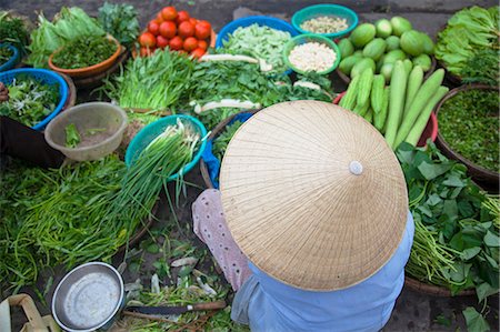 simsearch:862-07911099,k - Woman vendor selling vegetables at market, Hoi An (UNESCO World Heritage Site), Quang Ham, Vietnam Stock Photo - Rights-Managed, Code: 862-07911086