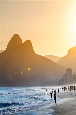 simsearch:862-03712907,k - South America, Brazil, Rio de Janeiro, Ipanema, a busy beach at sunset MR Stock Photo - Rights-Managed, Code: 862-08089966