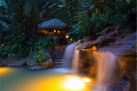 san carlos - Costa Rica, Alajuela, La Fortuna. Los Perdidos Hot Springs at The Springs Resort and Spa. Fotografie stock - Rights-Managed, Codice: 862-08090074