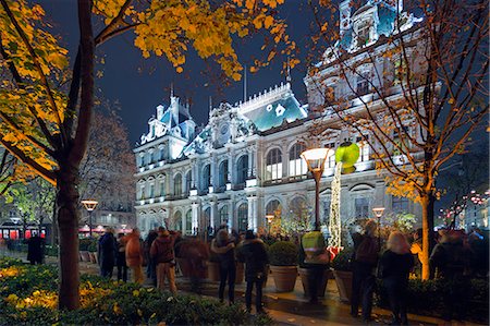 simsearch:862-06541554,k - Europe, France, Rhone-Alpes, Lyon, Fete des Lumieres, festival of lights , Unesco Photographie de stock - Rights-Managed, Code: 862-08090227