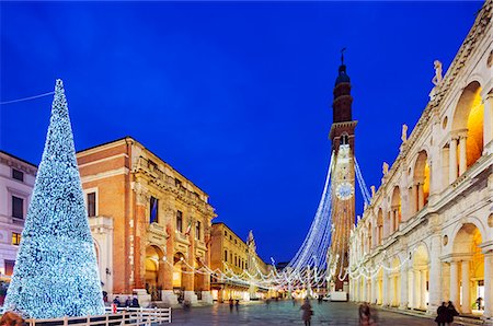 simsearch:862-08719000,k - Europe, Italy, Veneto, Vicenza, Christmas decorations in Piazza Signori, clock tower on the Basilica Palladiana, Unesco World Heritage Site Stock Photo - Rights-Managed, Code: 862-08090547