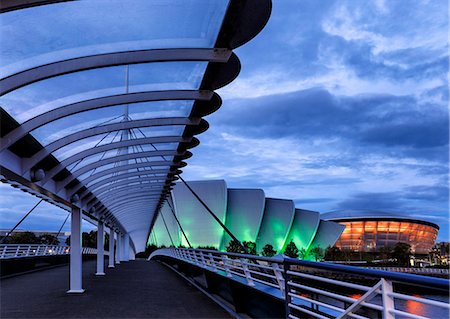 Europe, Scotland, Glasgow, Bell's Bridge, The Clyde Auditorium & The SSE Hydro Foto de stock - Con derechos protegidos, Código: 862-08091075