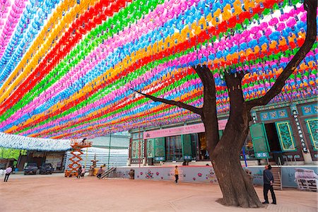 simsearch:862-08091116,k - Asia, Republic of Korea, South Korea, Seoul, Jogyesa buddhist temple, lantern decorations for festival of lights Foto de stock - Con derechos protegidos, Código: 862-08091139