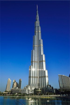 simsearch:862-07690921,k - Burj Khalifa, the highest building in the world, Dubai, United Arab Emirates, Asia Stock Photo - Rights-Managed, Code: 862-08091357