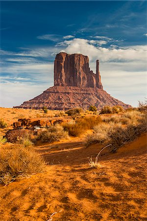 West Mitten Butte, Monument Valley Navajo Tribal Park, Arizona, USA Stock Photo - Rights-Managed, Code: 862-08091455