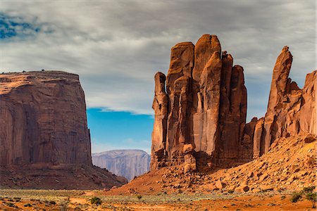 desert utah - Scenic desert landscape, Monument Valley Navajo Tribal Park, Arizona, USA Stock Photo - Rights-Managed, Code: 862-08091456