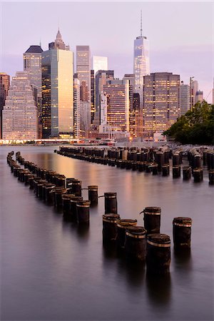 USA, New York, Brooklyn, view from Brooklyn to Manhattan in the morning Stock Photo - Rights-Managed, Code: 862-08091542