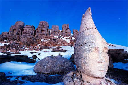 Turkey, Eastern Anatolia, Nemrut Dagi (Mount Nemrut),  UNESCO, Antiochos Sanctuary, eastern terrace, Head of Apollon Stock Photo - Rights-Managed, Code: 862-08274003