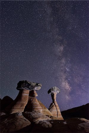 USA, Utah, Grand Staircase Escalante, National Monument, Toadstools, milky way over the toadstools Photographie de stock - Rights-Managed, Code: 862-08274108