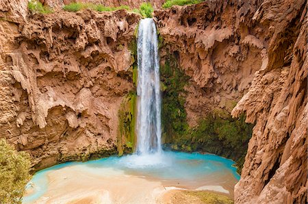 paradise (place of bliss) - Mooney Falls, Havasupai Indian Reservation, Grand Canyon, Arizona, USA Stock Photo - Rights-Managed, Code: 862-08274101