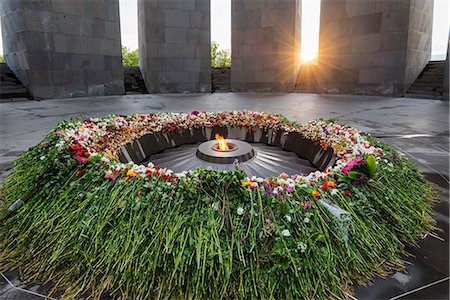 Eurasia, Caucasus region, Armenia, Yerevan, genocide memorial Foto de stock - Con derechos protegidos, Código: 862-08272857