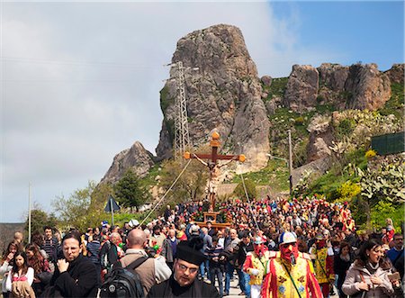 Italy, Sicily, San Fratello. The morning procession on Good Friday with Christ on the corss and Gudei or Jews in red costume in the crowd. Stock Photo - Rights-Managed, Code: 862-08273324