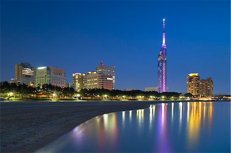 fukuoka - Fukuoka Tower at dusk, Fukuoka, Kyushu, Japan Stock Photo - Rights-Managed, Code: 862-08273471