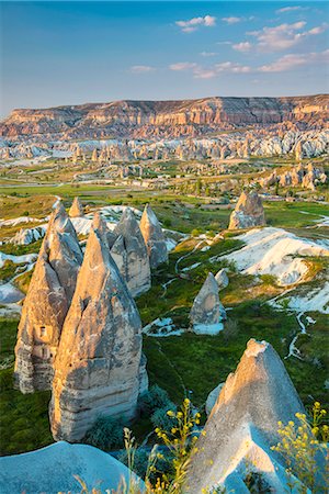 simsearch:700-05609571,k - Sunset view over the Red Valley, Goreme, Cappadocia, Turkey Photographie de stock - Rights-Managed, Code: 862-08273914